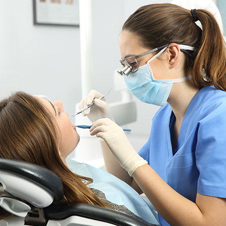 Hygienist London – Dentist 